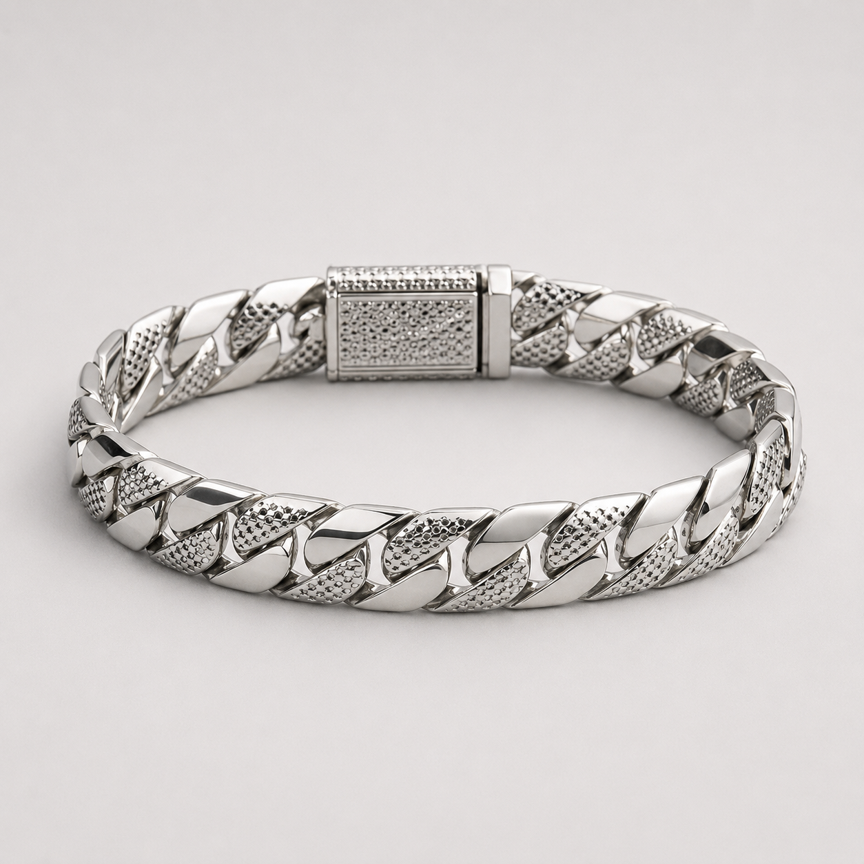 Silver Radiance Diamond-Cut Cuban Bracelet